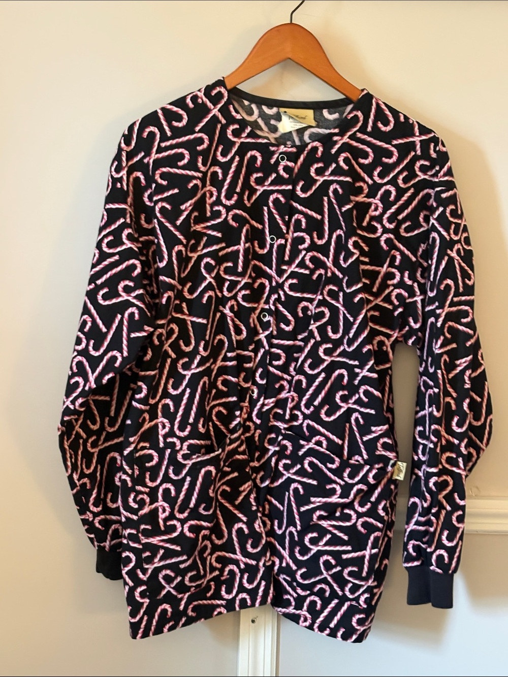 Tafford Black Scrub Jacket with Pink Candy Cane Print